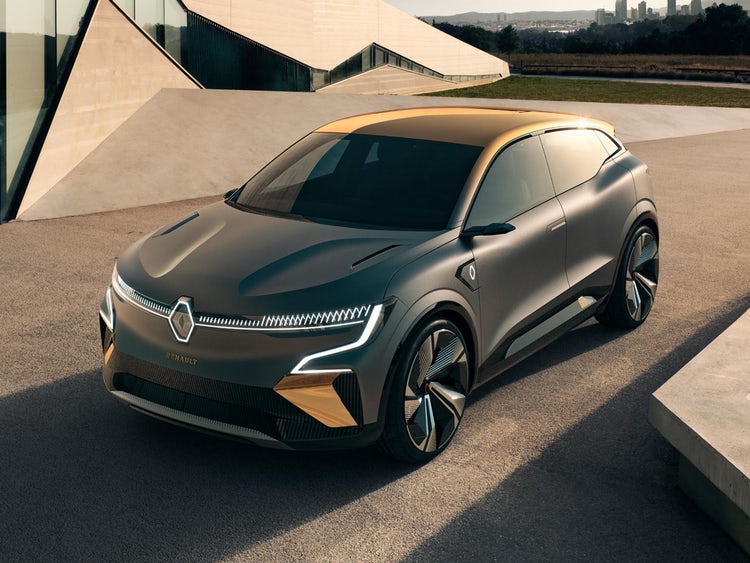Renault CEO electric 2030